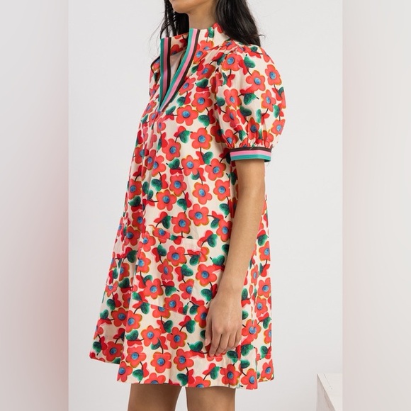 NWOT Entro Red Floral Puff Sleeve Dress Size 1X - Picture 3 of 11